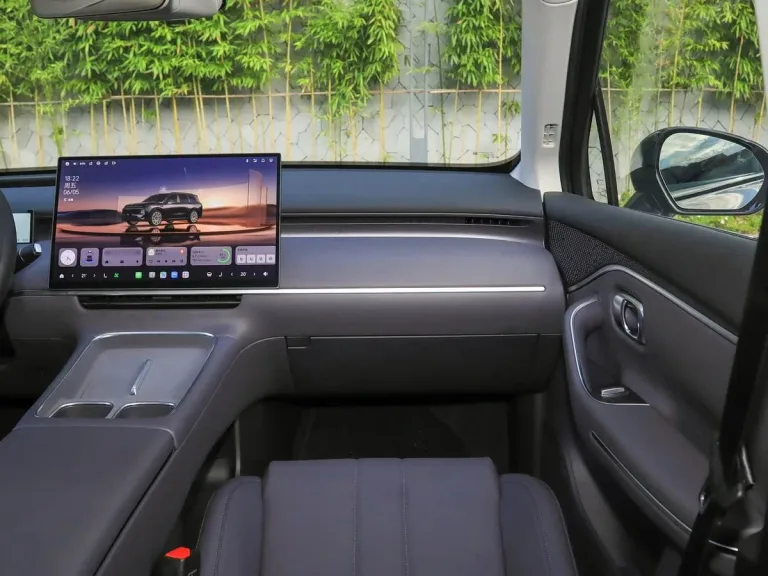 Leapmotor C16 interior 1