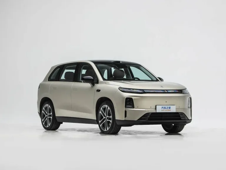 Leapmotor C10 云栖金 1