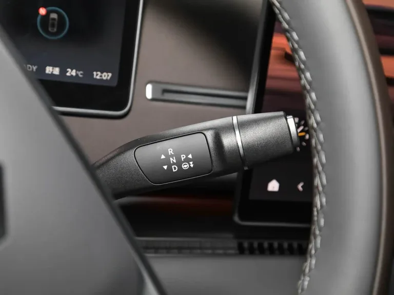 Leapmotor C11 interior 2