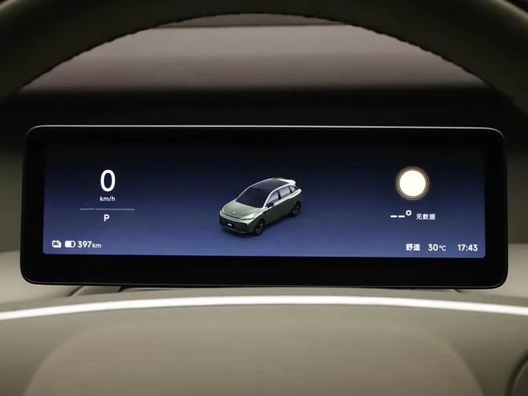 Leapmotor B10 interior 3