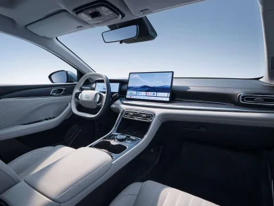 Geely Galaxy Starshine 6 — official photo 2