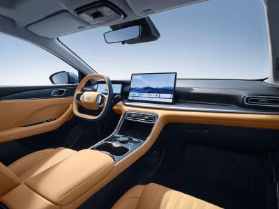Geely Galaxy Starshine 6 — official photo 3