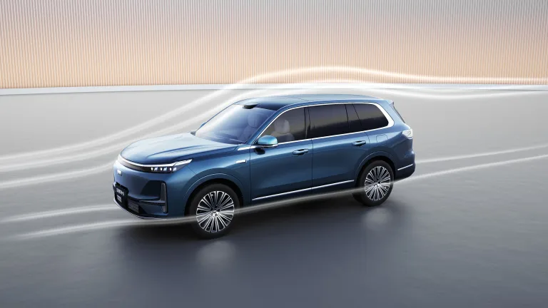 Geely Galaxy M9 — official photo 1