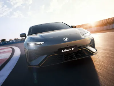 Changan UNI-V — official photo 2