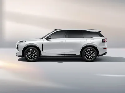 Changan Nevo Q07 — official photo 1