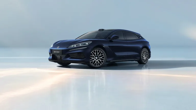 Denza Denza Z9 GT — official photo 1