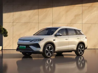 BYD Song Pro DM-i — official photo 2