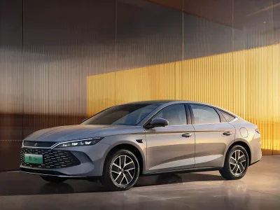BYD Qin L DM-i — official photo 4