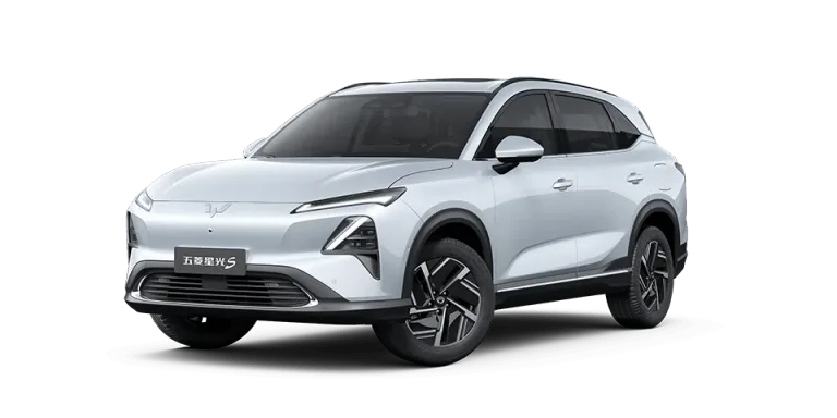Wuling Starlight S — official photo 1