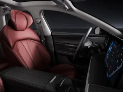 XPeng P7+ — interior 4