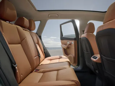 Leapmotor C10 — interior 2