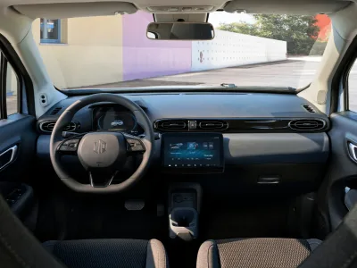 Leapmotor T03 — interior 3