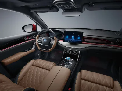 BYD Tang — front 3/4