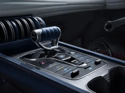 BYD Atto 3 — interior 3